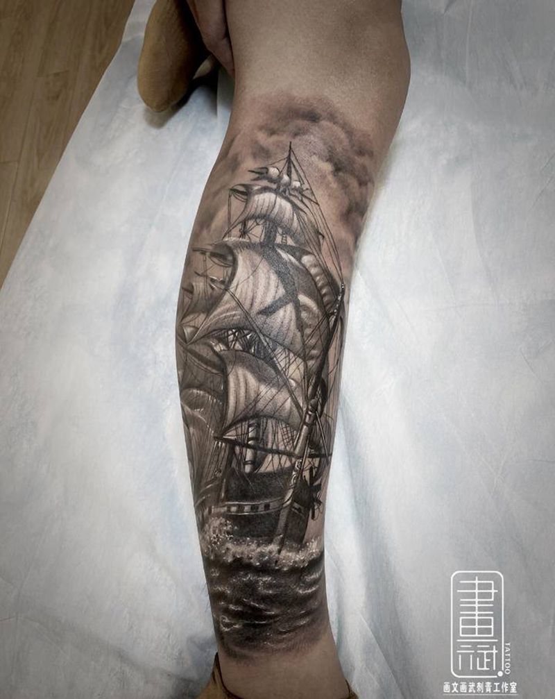 一帆风顺纹身图片_腿部欧美写实帆船遮盖船纹身图案