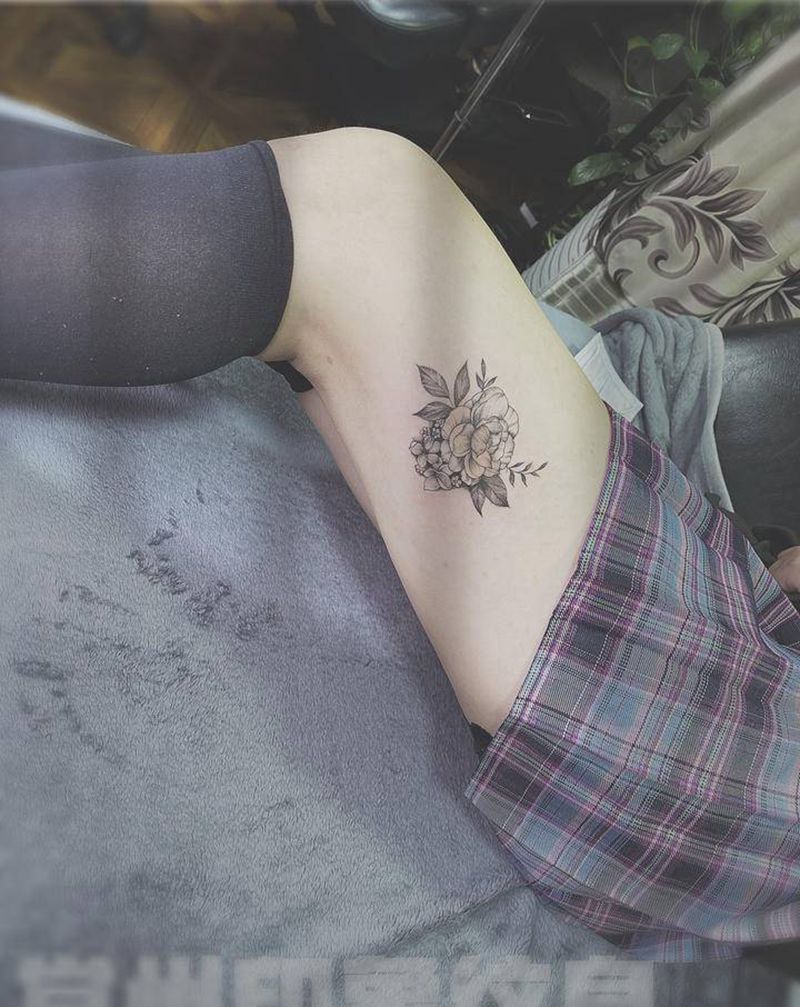 素花纹身图片_腿部纹身图案