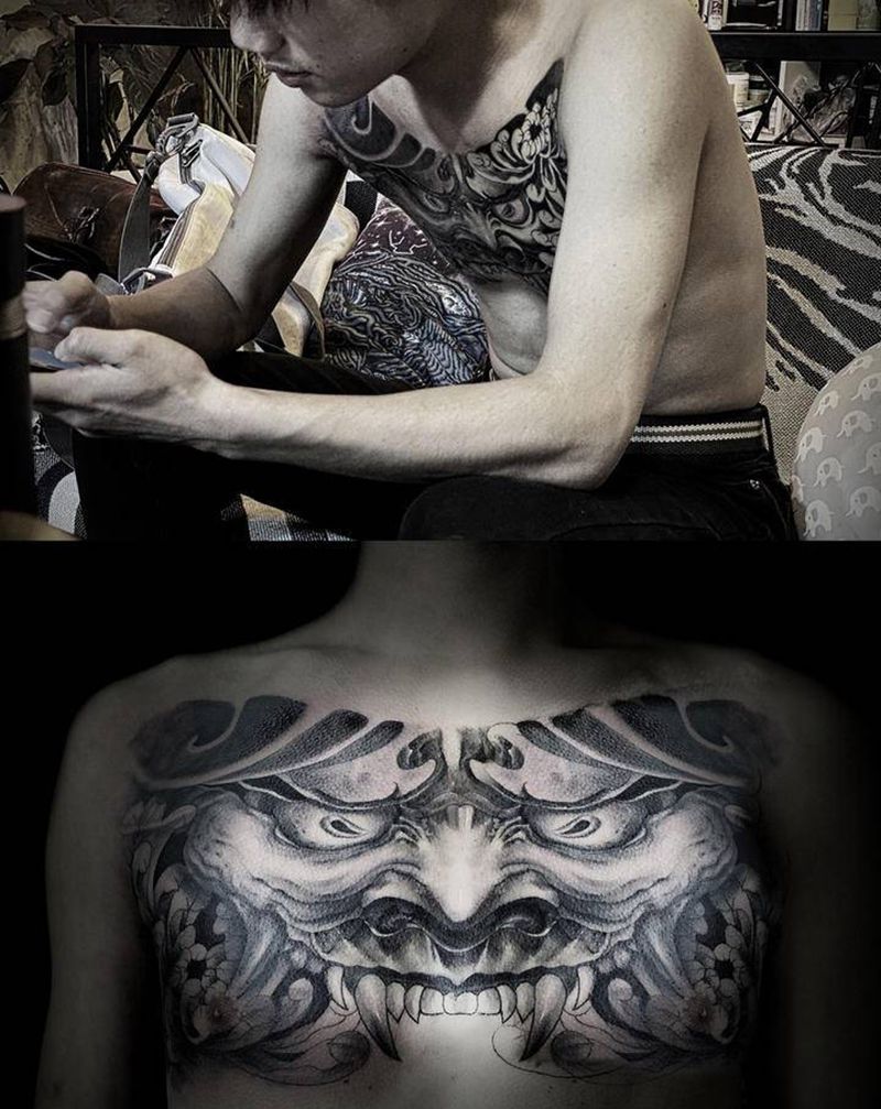 花胸纹身图片_胸部新传统纹身图案