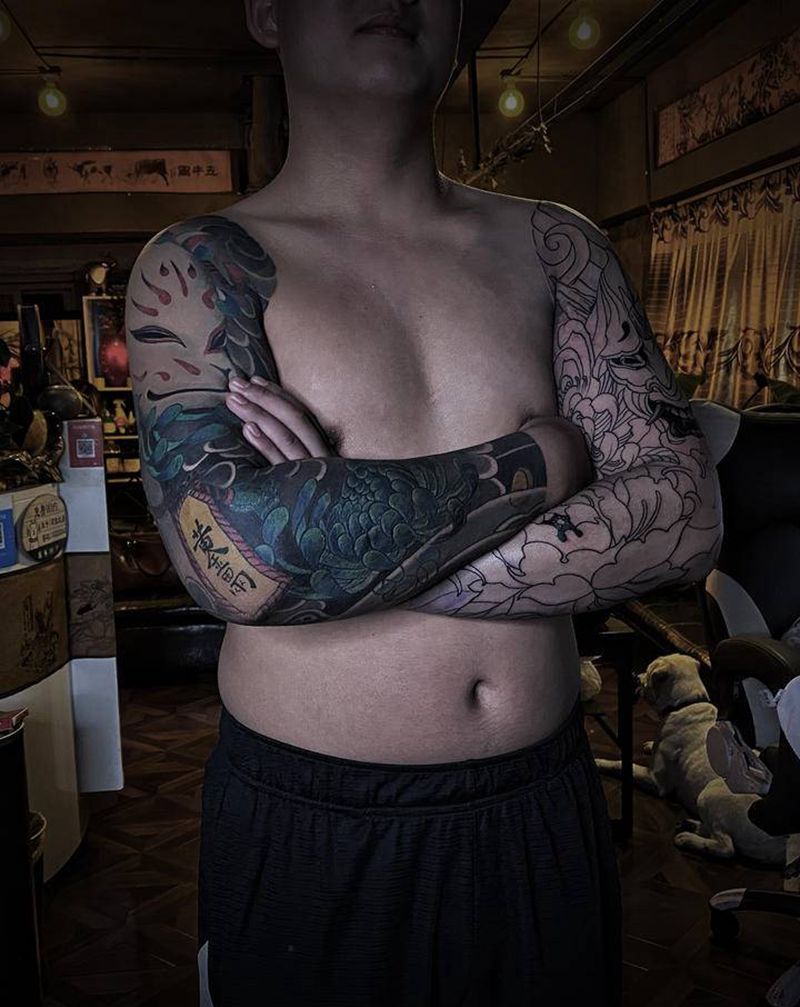 传统纹身图片_手部手臂老传统纹身图案