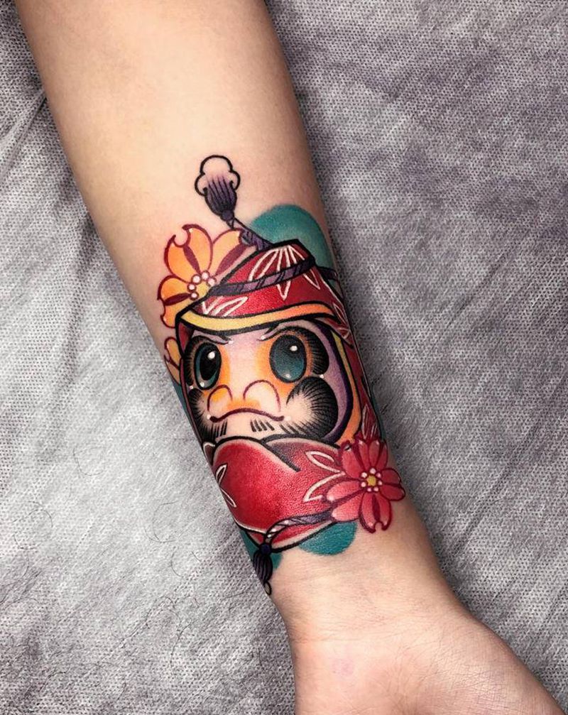 小达摩纹身图片_手臂遮盖纹身图案