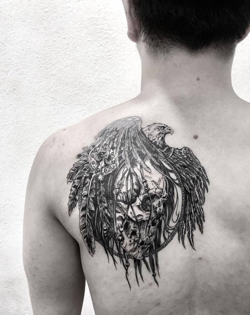 鹰与骷髅纹身图片_背部鹰骷髅暗黑纹身图案