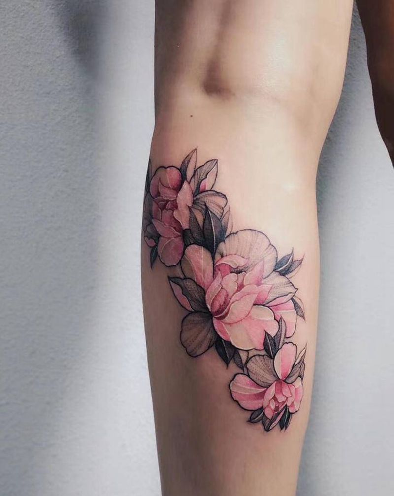 花卉遮盖纹身图片_腿部水彩花卉遮盖纹身图案