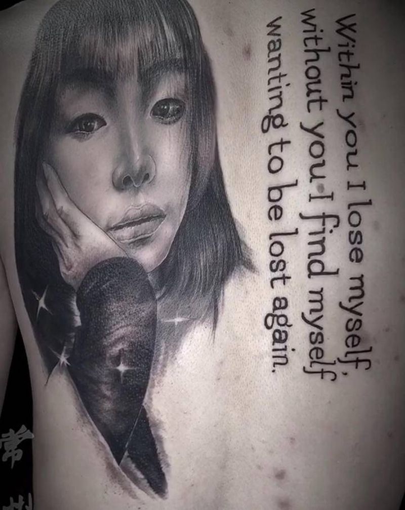 她纹身图片_背部纹身图案