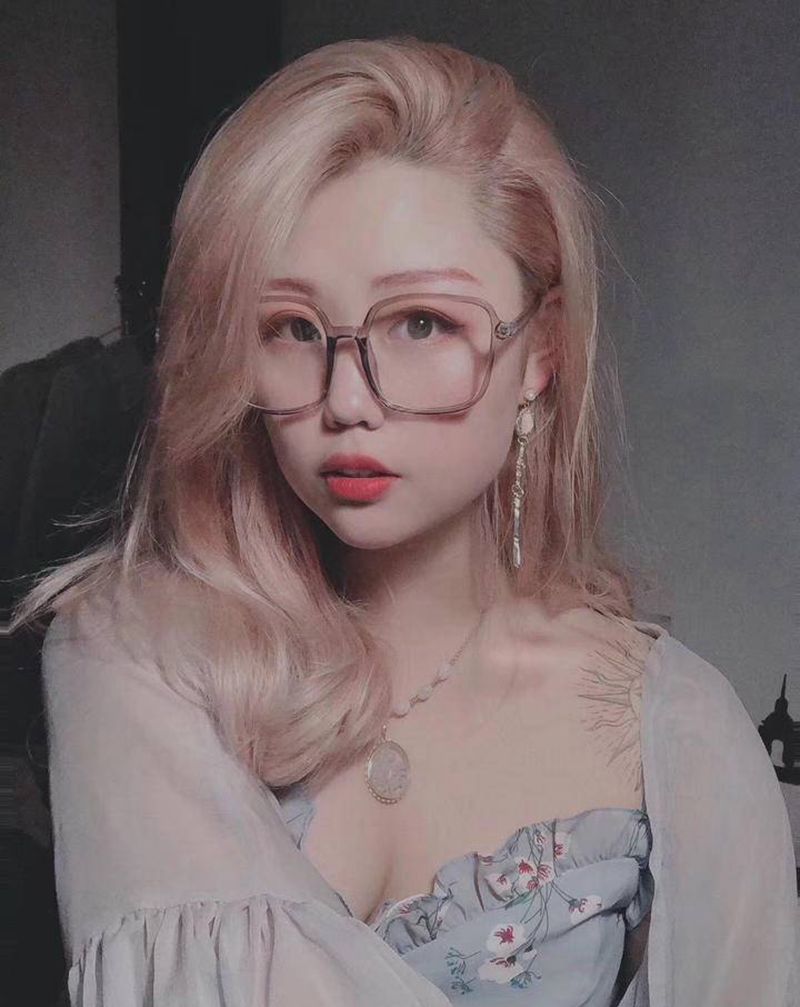 美纹身图片_胸部纹身图案