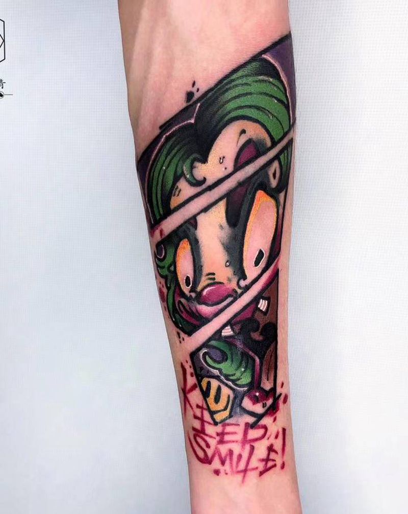 小丑and武士纹身图片_手臂腿部New School老传统小丑武士纹身图案