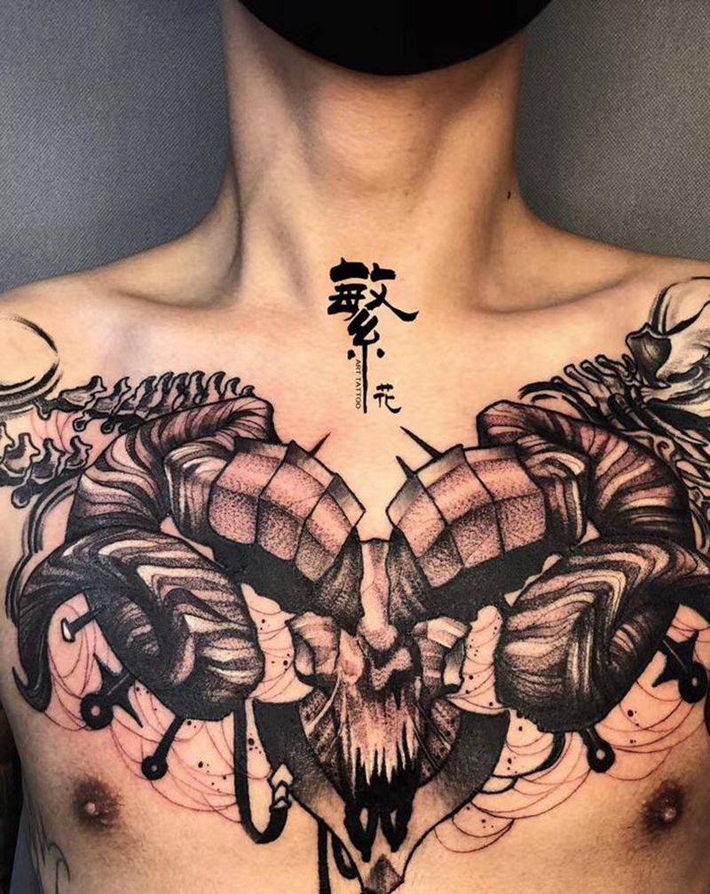 暗黑羊纹身图片_胸部羊纹身图案