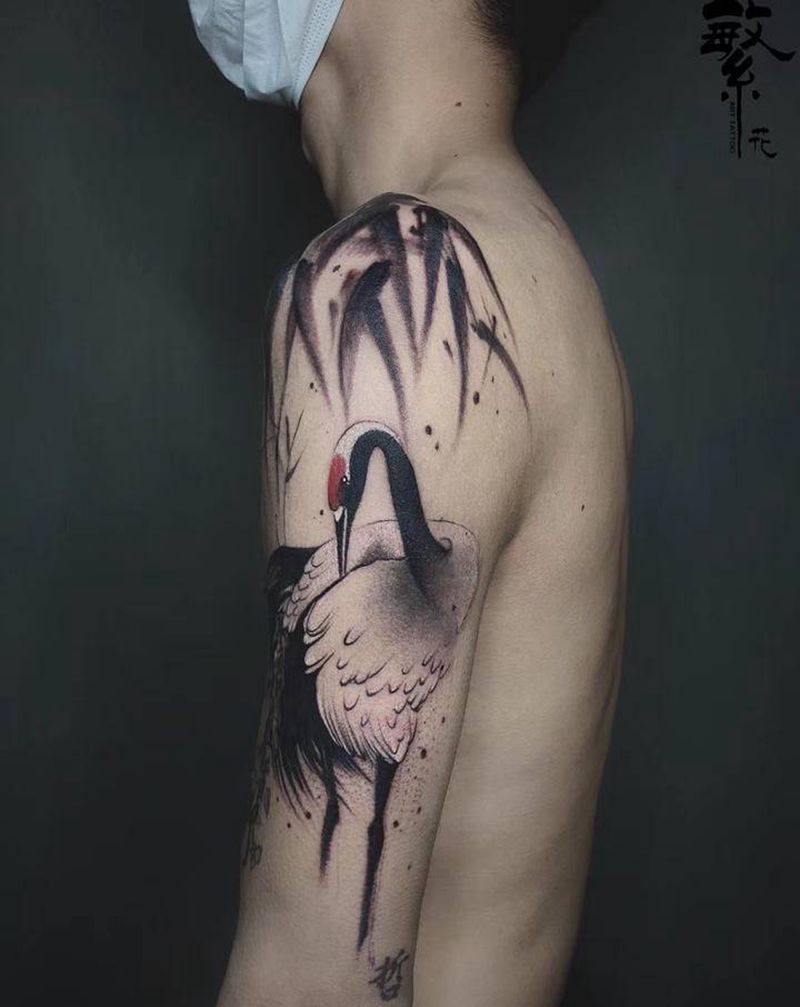 水墨鹤纹身图片_手部手臂水墨鹤竹叶纹身图案