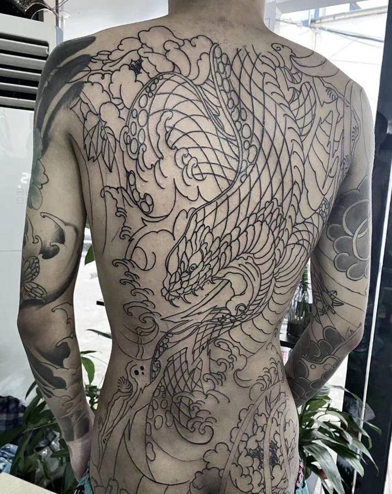 蛇纹身图片_新传统纹身图案