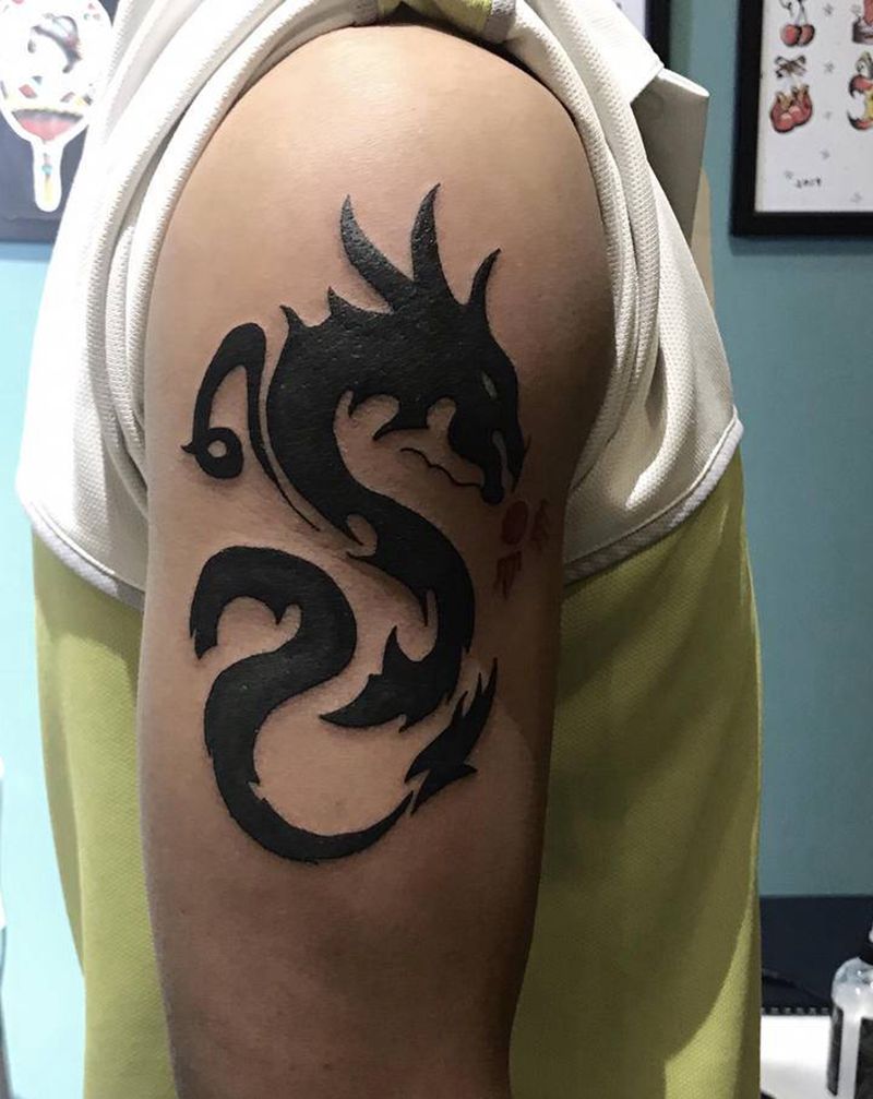 图腾纹身图片_手臂纹身图案