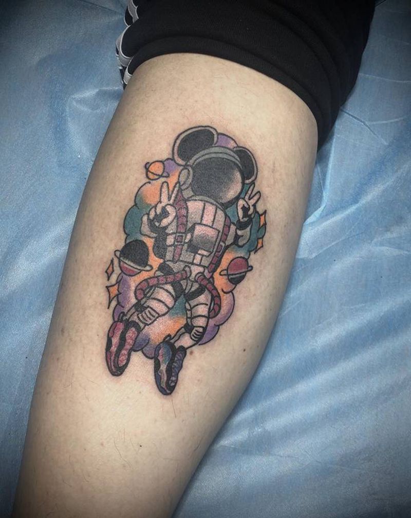 宇航员纹身图片_Old School纹身图案