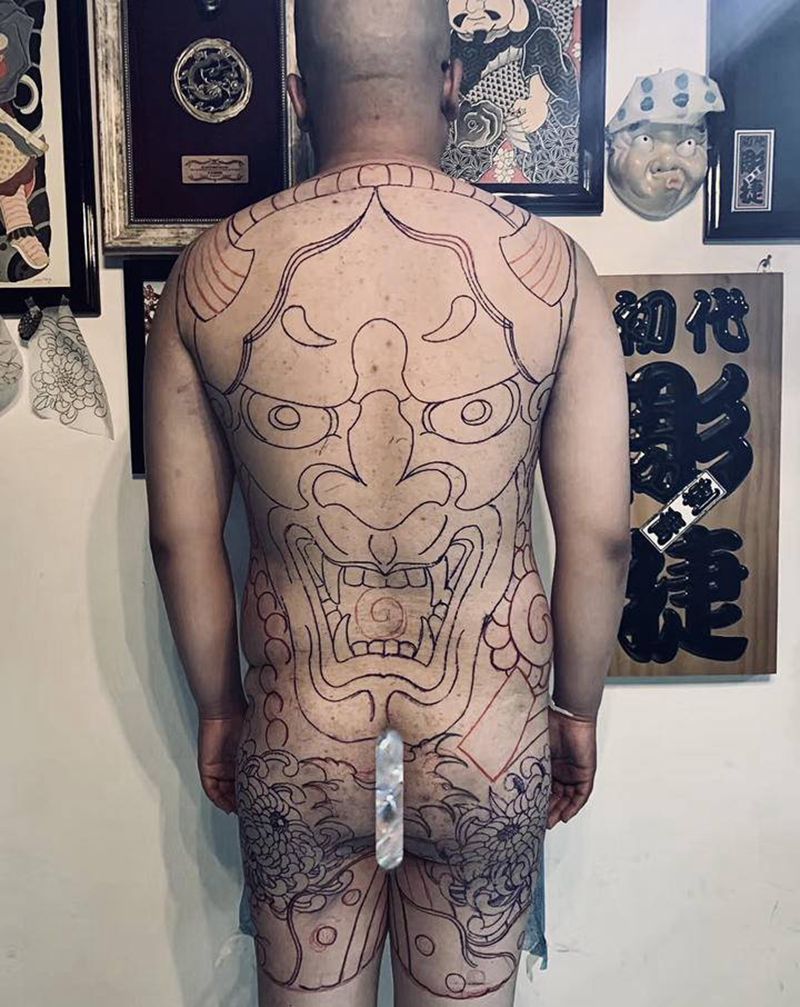 大般若纹身图片_背部老传统纹身图案