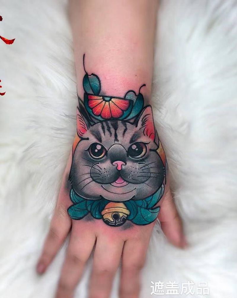 New school·猫纹身图片_手部New School猫纹身图案