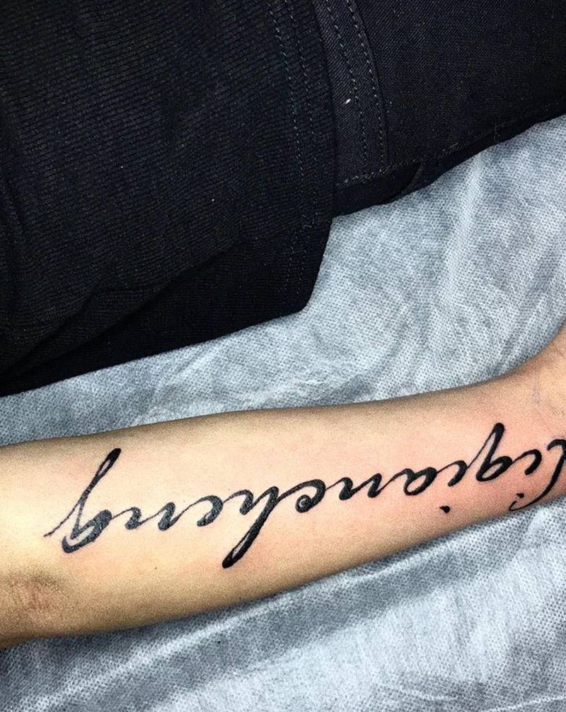 小臂英文纹身图片_手臂纹身图案