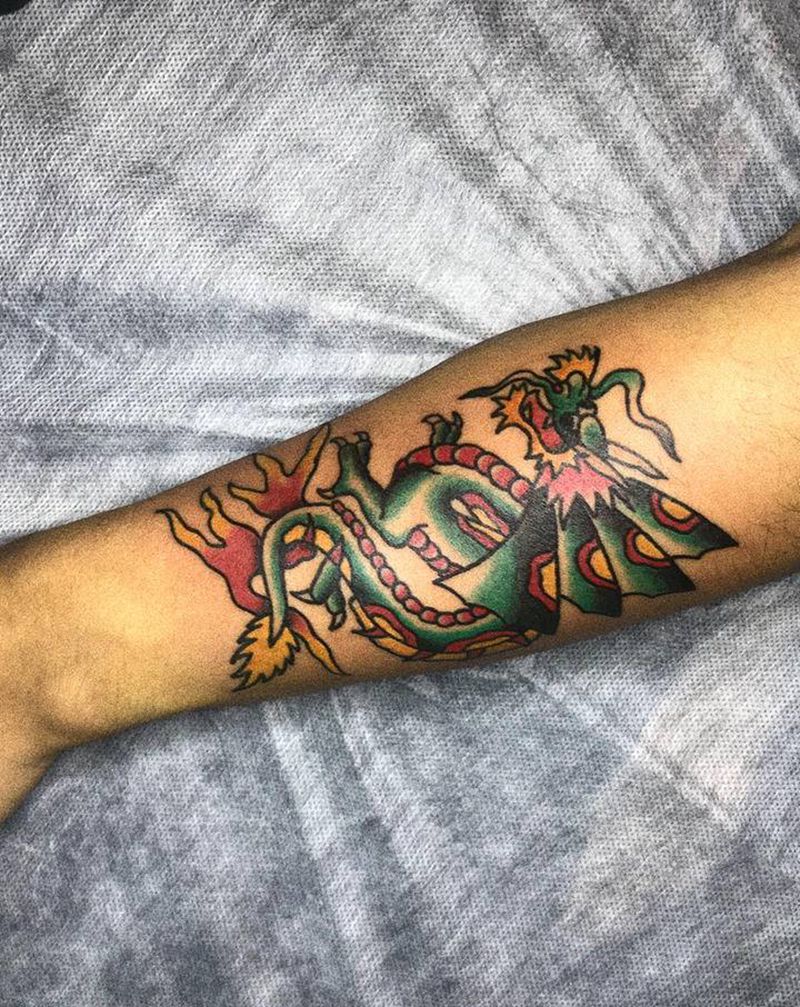 oldschool 龙纹身图片_手臂Old School纹身图案