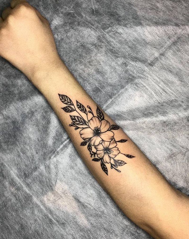 素花纹身图片_手臂点刺纹身图案