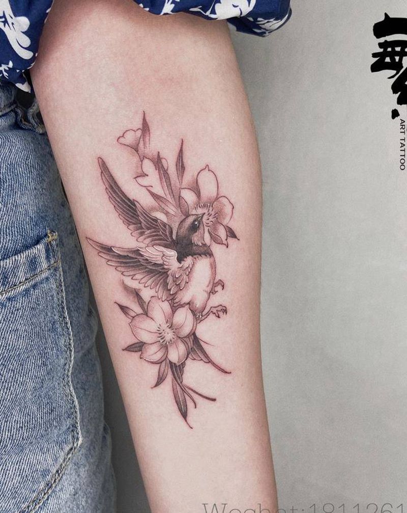 小清新 花鳥纹身图片_手臂点刺纹身图案
