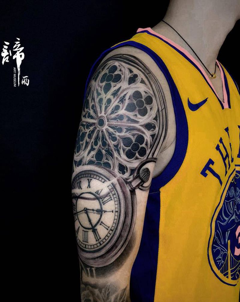 欧美黑白写实纹身图片_手臂欧美写实纹身图案