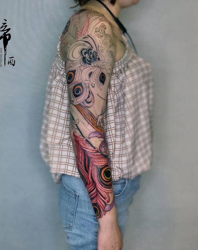 孔雀花臂遮盖纹身图片_手臂New School纹身图案