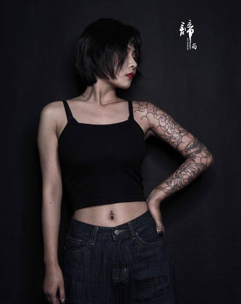 老传统花臂纹身图片_手臂手部老传统纹身图案