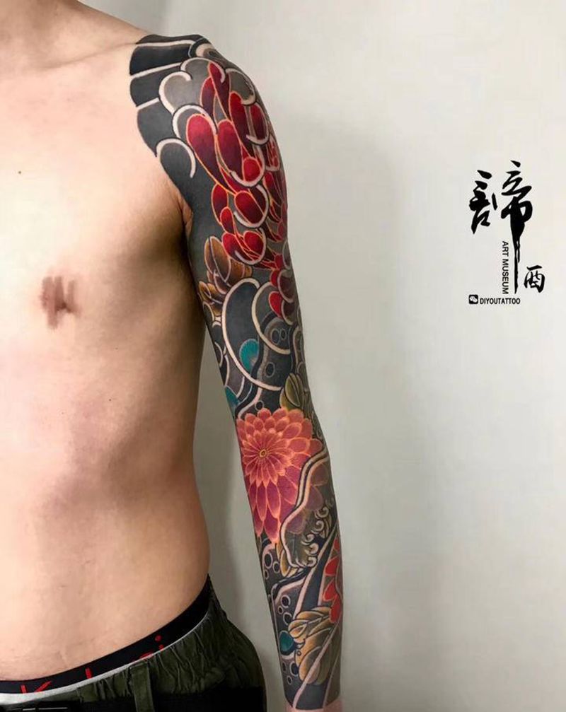 花臂纹身图片_手臂手部老传统新传统纹身图案