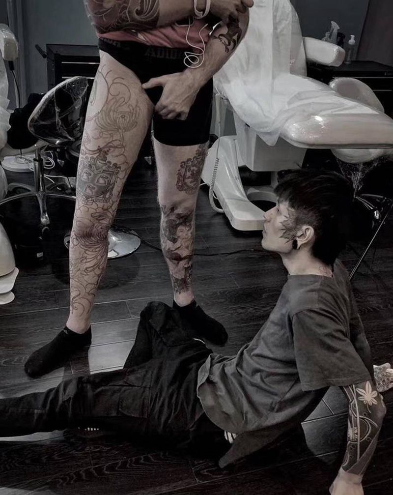 花腿纹身图片_手臂腿部老传统新传统纹身图案