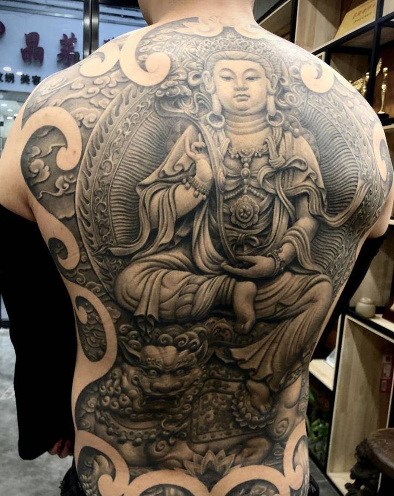 文殊菩萨恢复三年多纹身图片_背部纹身图案