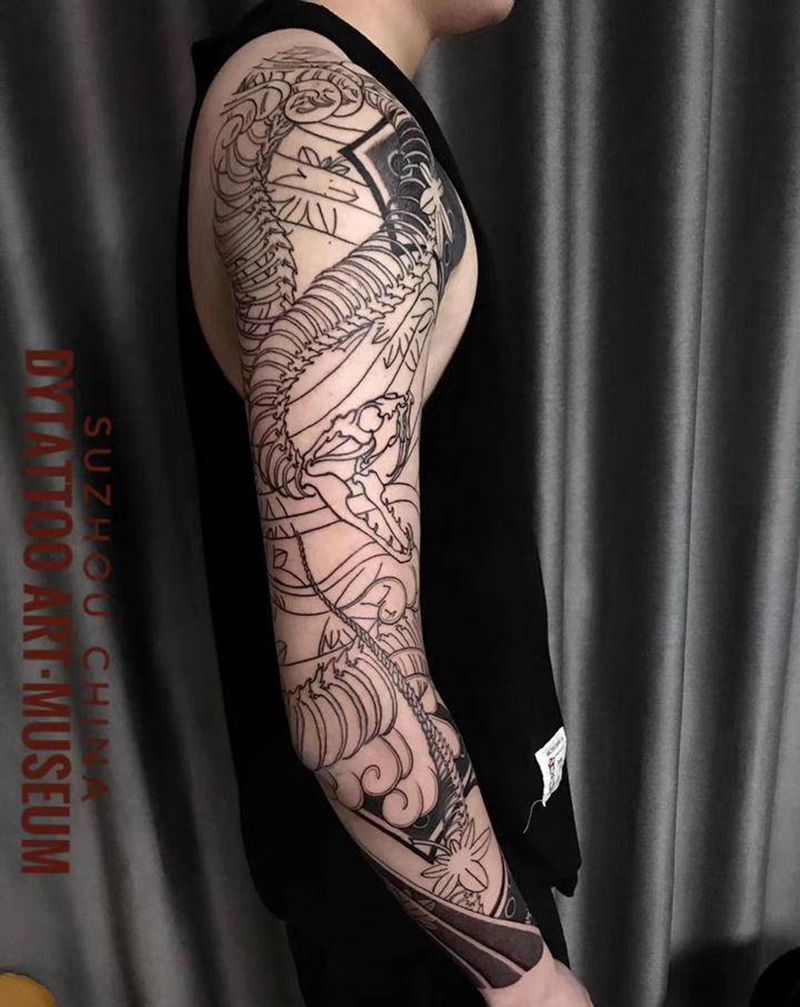 花臂纹身图片_手臂手部老传统新传统纹身图案