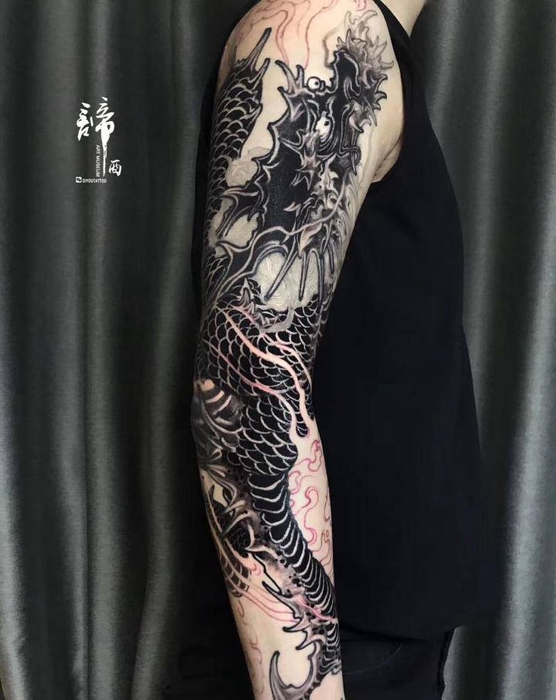 花臂纹身图片_手臂手部老传统新传统纹身图案