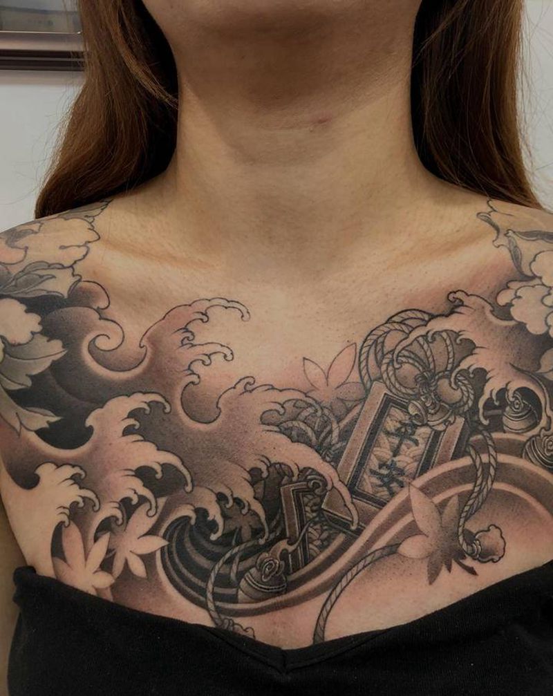 平安符胸花纹身图片_胸部新传统纹身图案