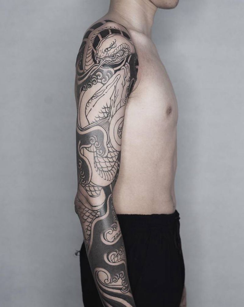 花臂对比图纹身图片_手臂手部老传统新传统纹身图案