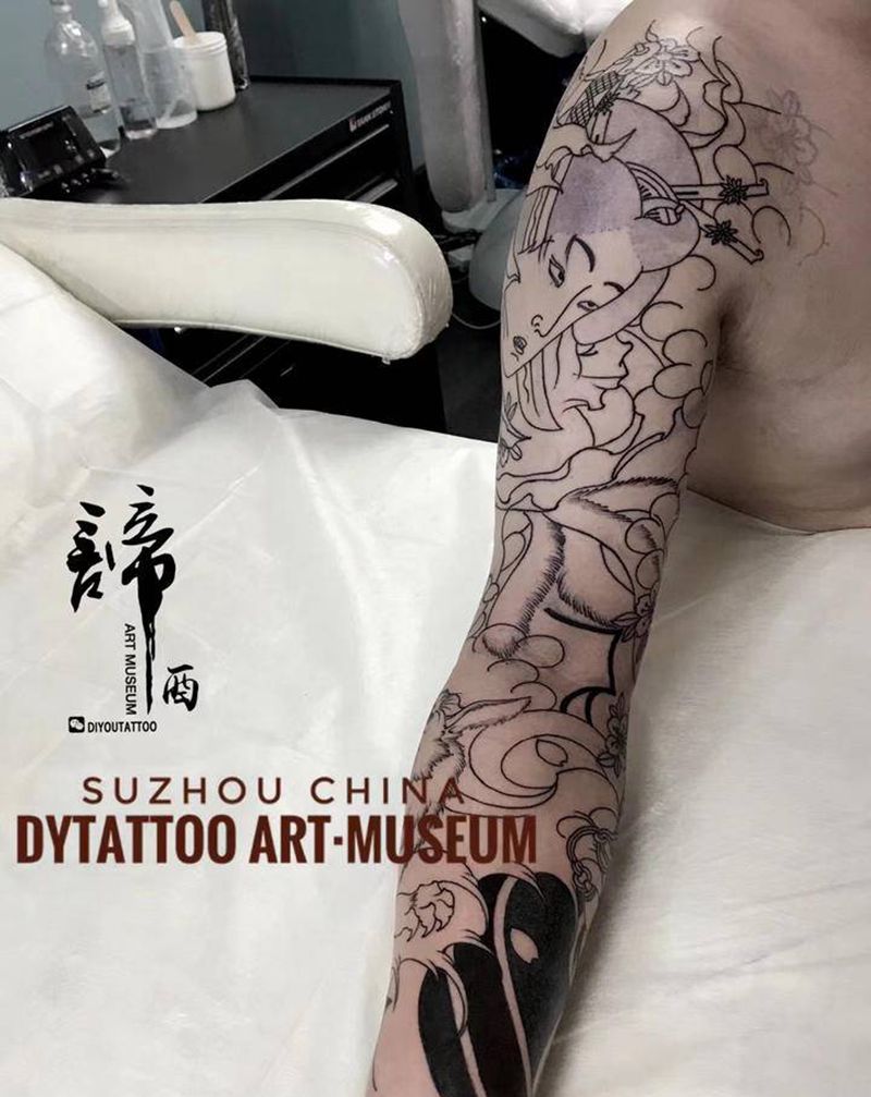 花臂纹身图片_手臂手部老传统新传统纹身图案