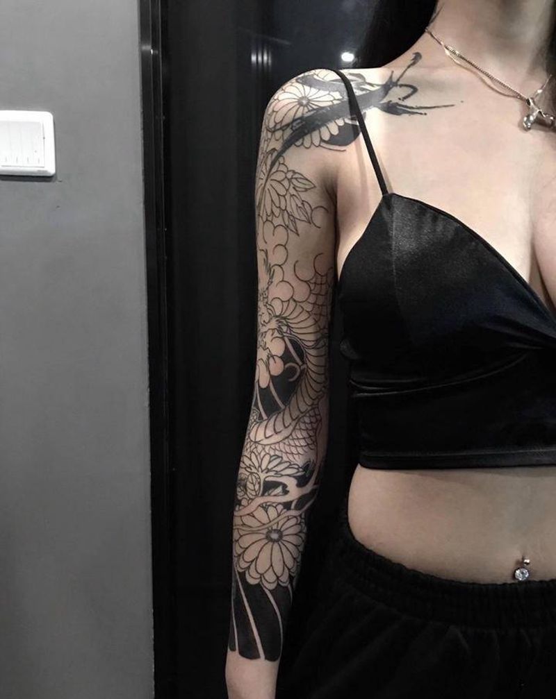 花臂纹身图片_手臂老传统纹身图案