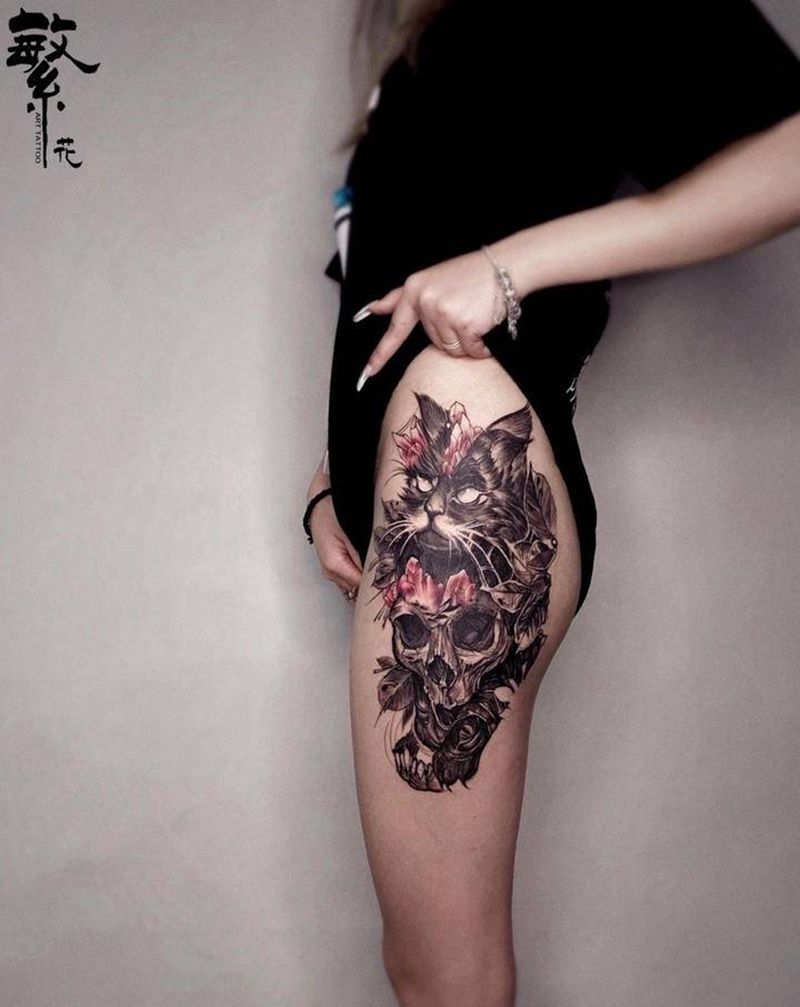 九命猫&骷髅纹身图片_臀部欧美写实几何九命猫骷髅纹身图案