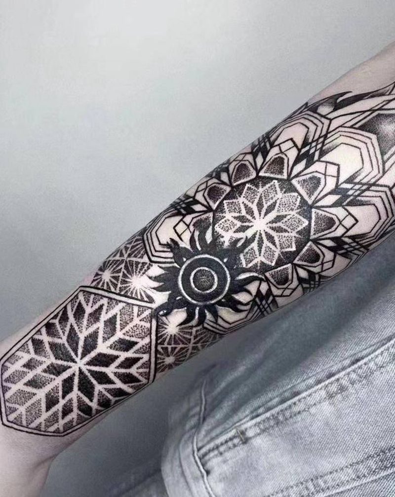 点刺几何·梵花纹身图片_手臂点刺几何梵花纹身图案