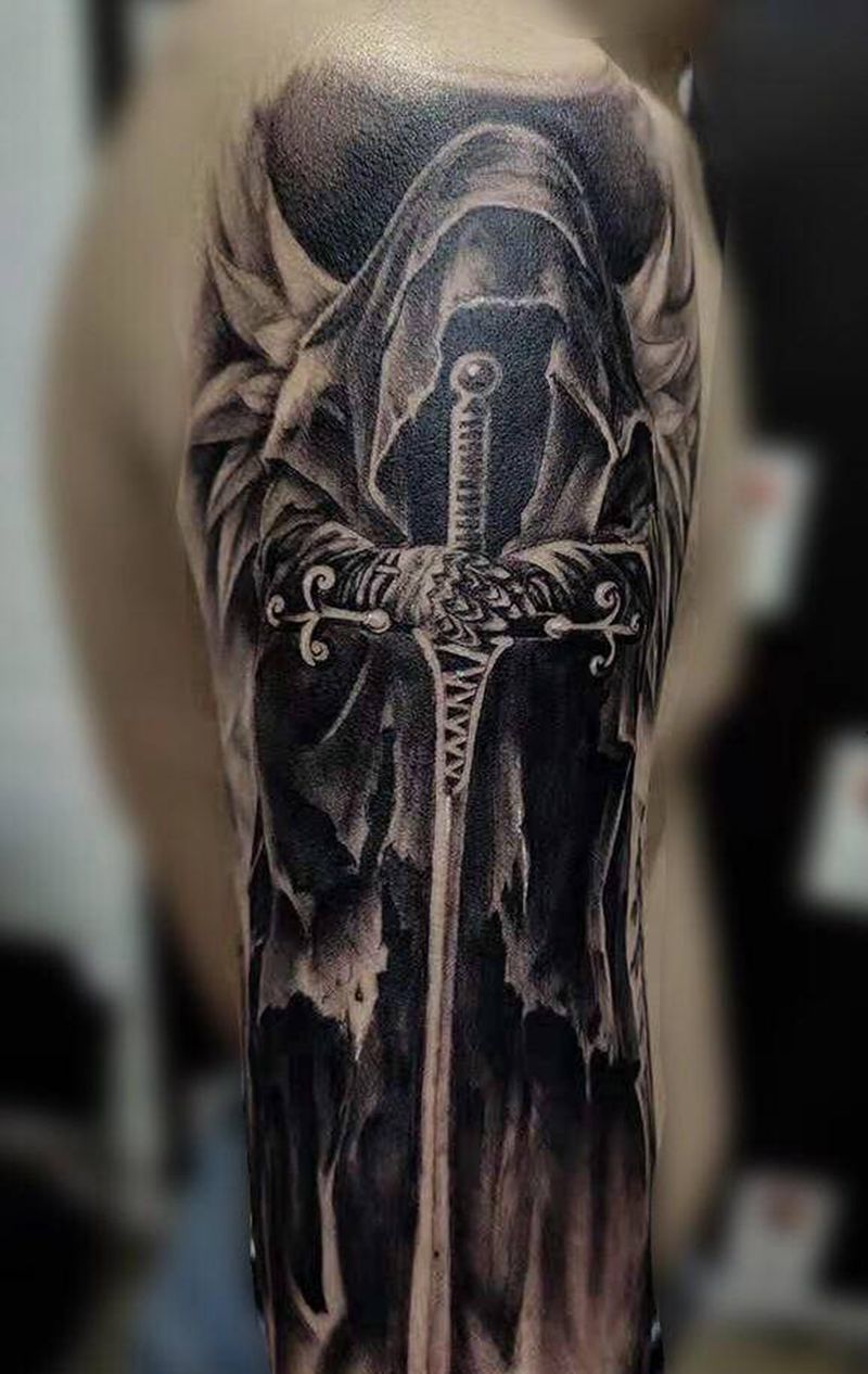 死神写实作品纹身图片_手臂欧美写实死神纹身图案