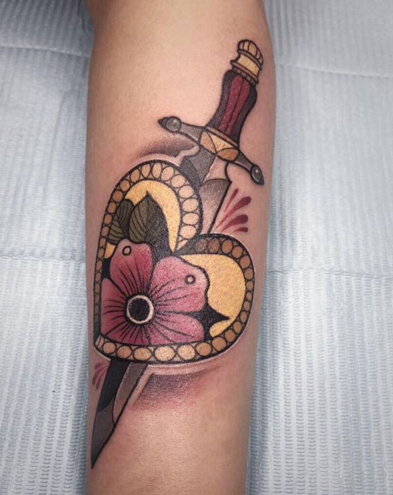 school纹身图片_手臂New School纹身图案