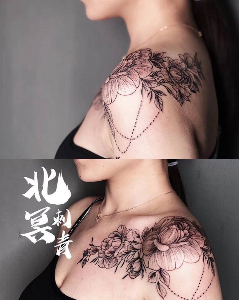 肩花纹身图片_肩部点刺纹身图案