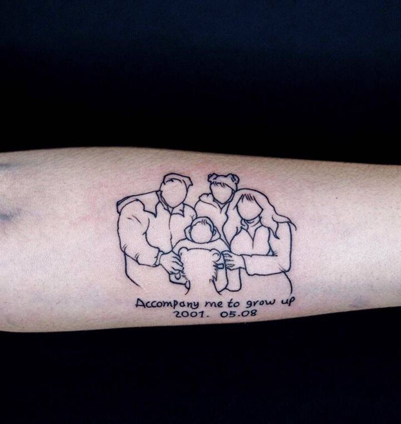 全家福纹身图片_手臂点刺纹身图案