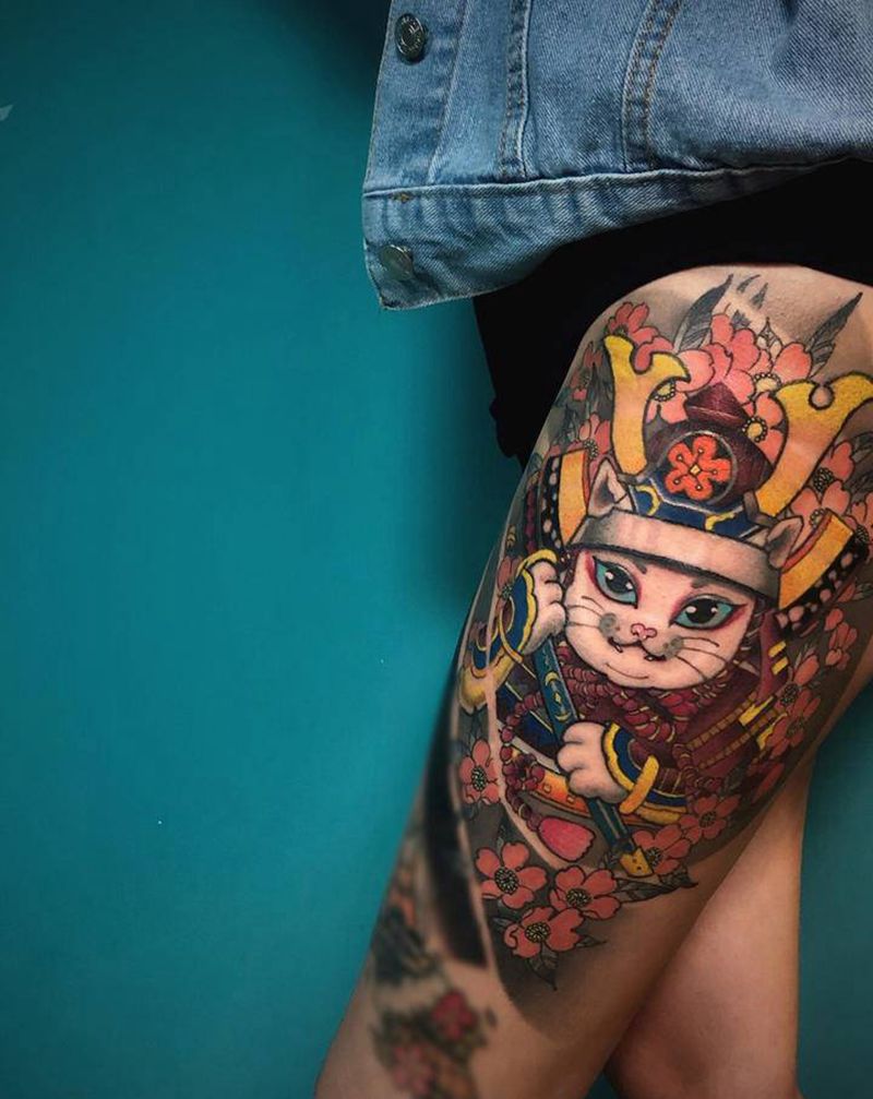猫武士纹身图片_腿部纹身图案