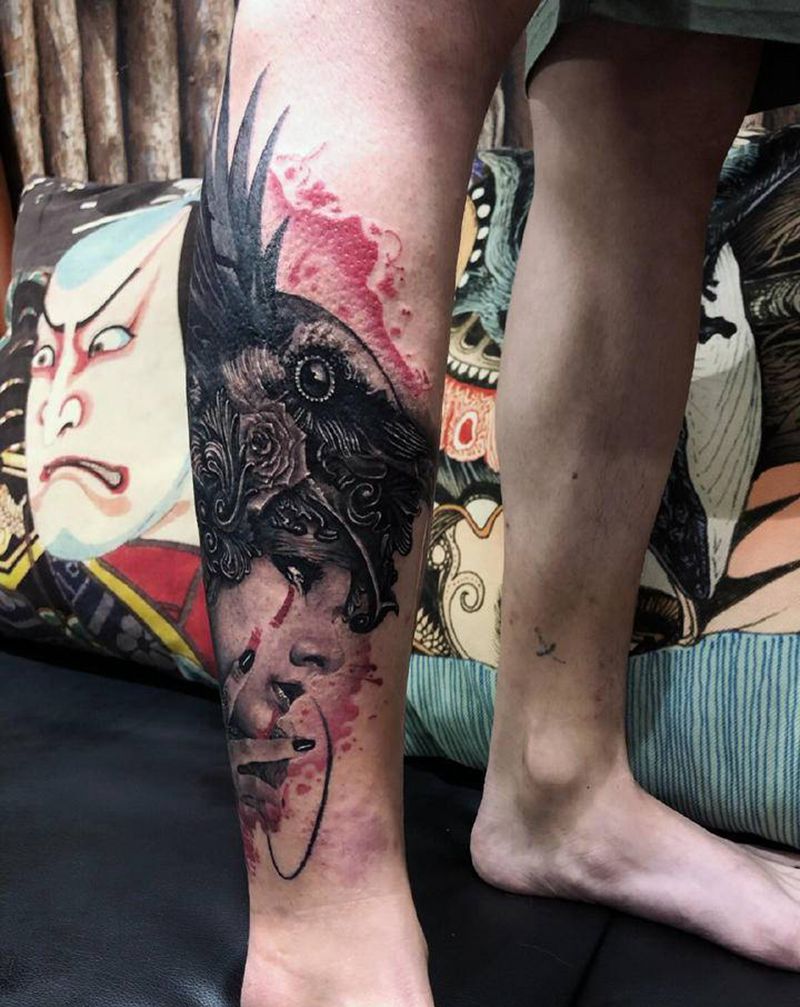 墨纹身图片_腿部欧美写实纹身图案