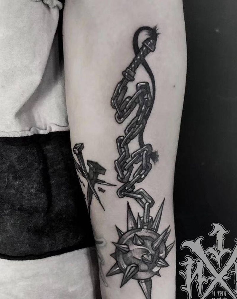 小臂拼接 流星锤&钉子纹身图片_手臂New School点刺暗黑小图拼接纹身图案