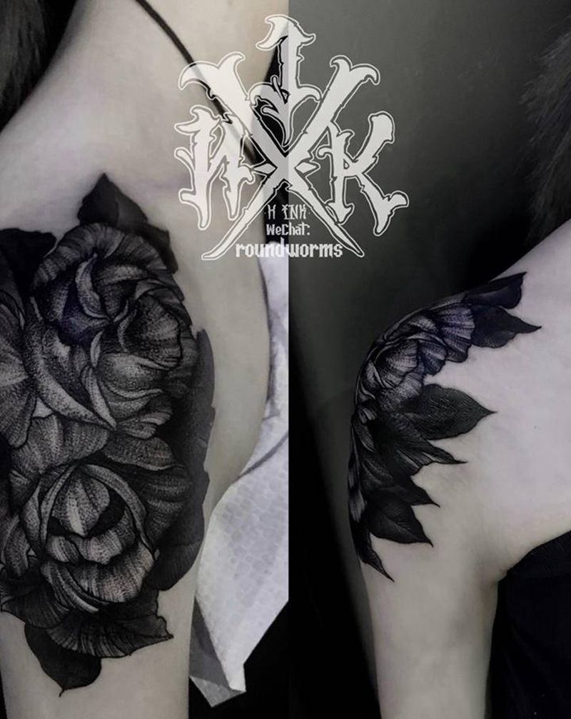 大臂 暗黑 遮盖 点线 花纹身图片_手臂点刺暗黑花点线纹身图案