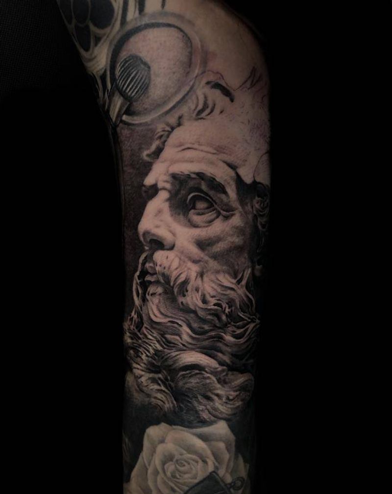 欧美写实波塞冬纹身图片_手臂欧美写实纹身图案