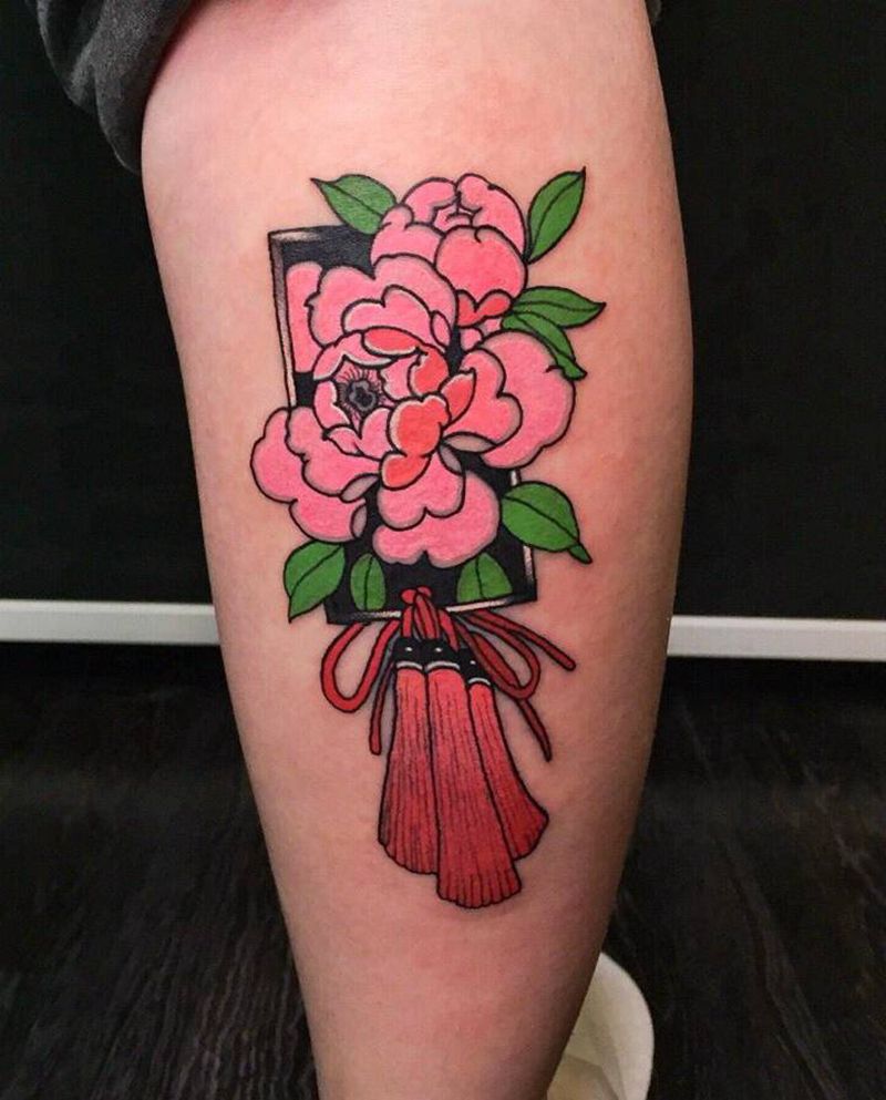 日式福牌纹身图片_腿部新传统Old School纹身图案