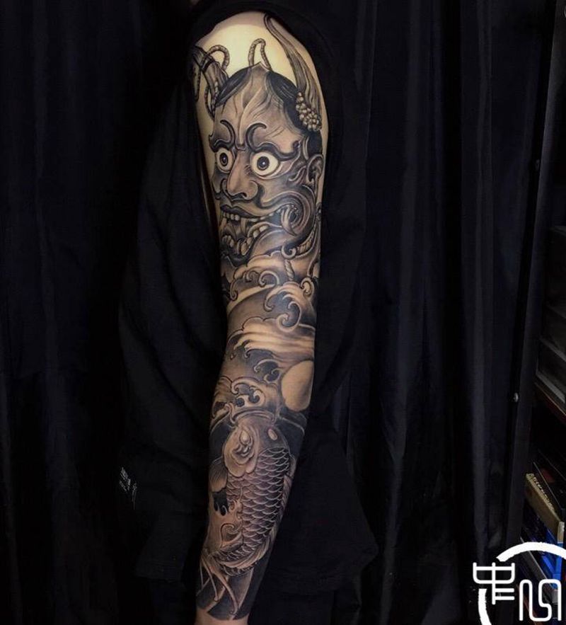 般若、锦鲤【传统】纹身图片_手臂纹身图案