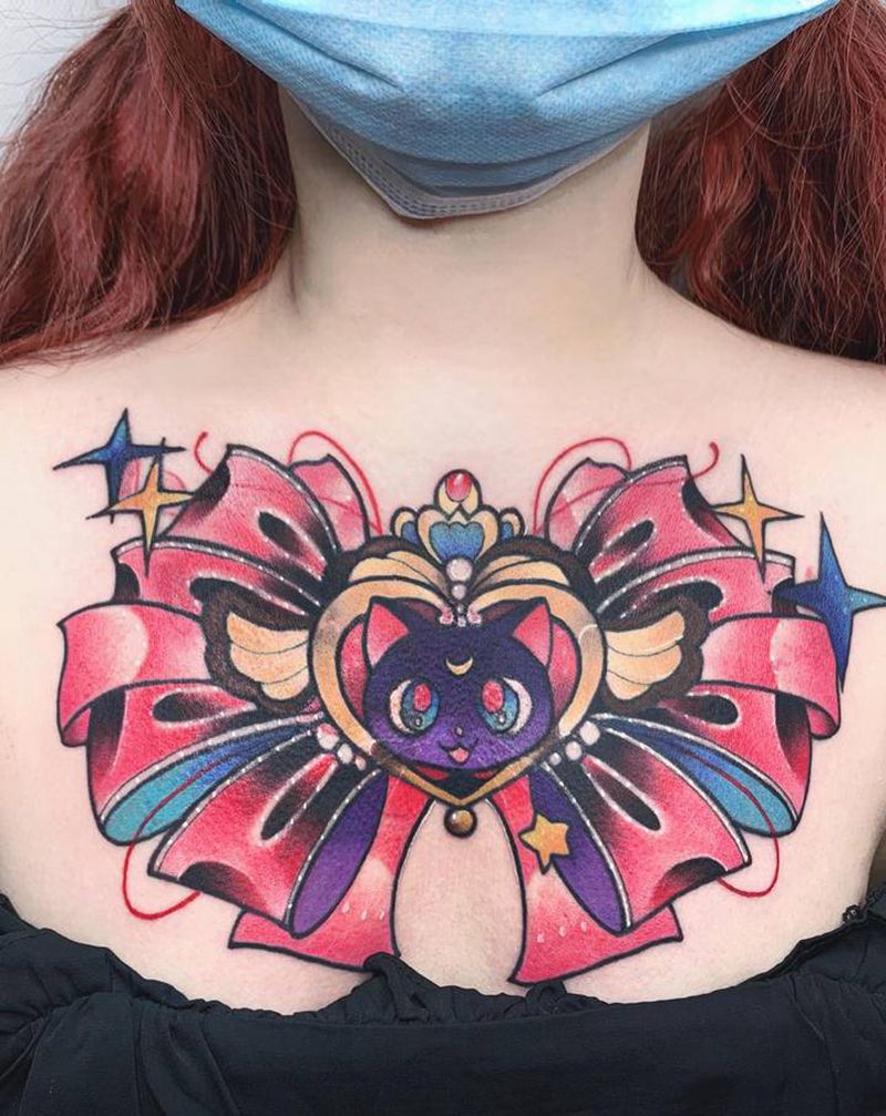 小花胸遮盖纹身图片_胸部New School纹身图案