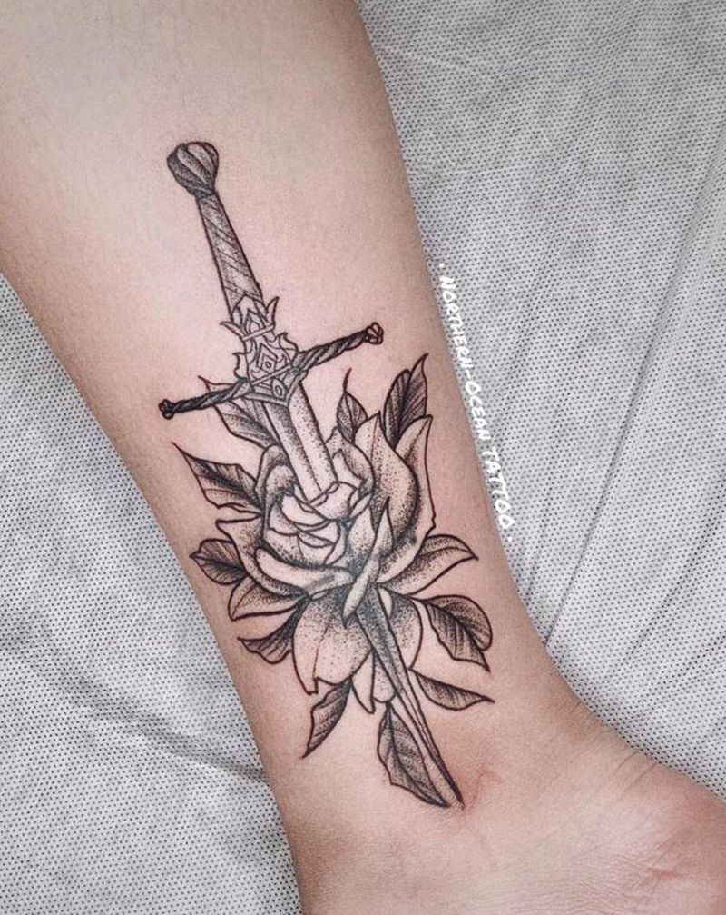 小图遮盖纹身图片_腿部点刺纹身图案