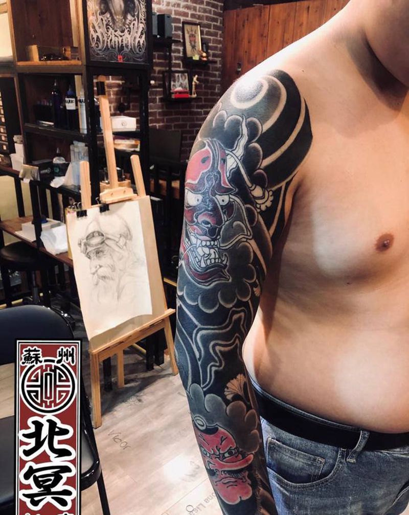 老传统花臂纹身图片_手臂老传统纹身图案