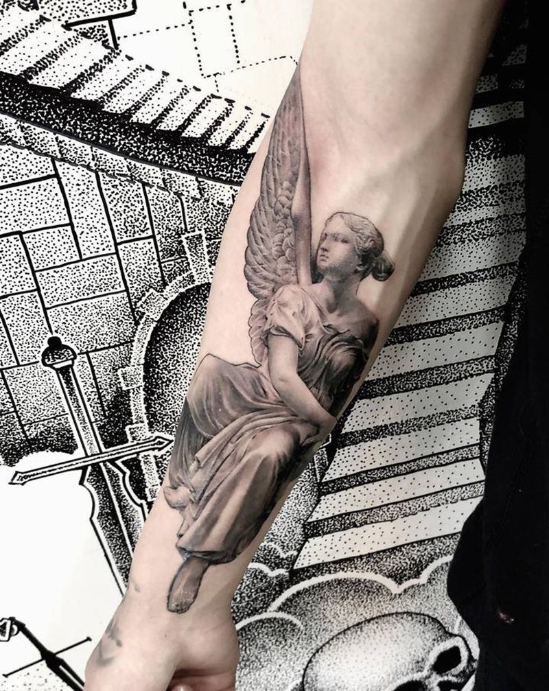 天使纹身图片_手部欧美写实纹身图案